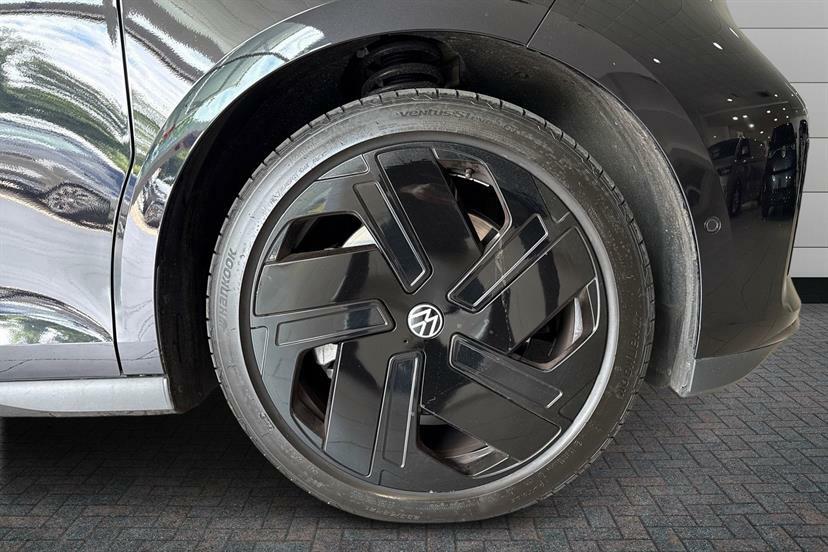Volkswagen ID.Buzz 250Kw Gtx Pro 86Kwh 4Motion Lwb 7 Seat Black #4