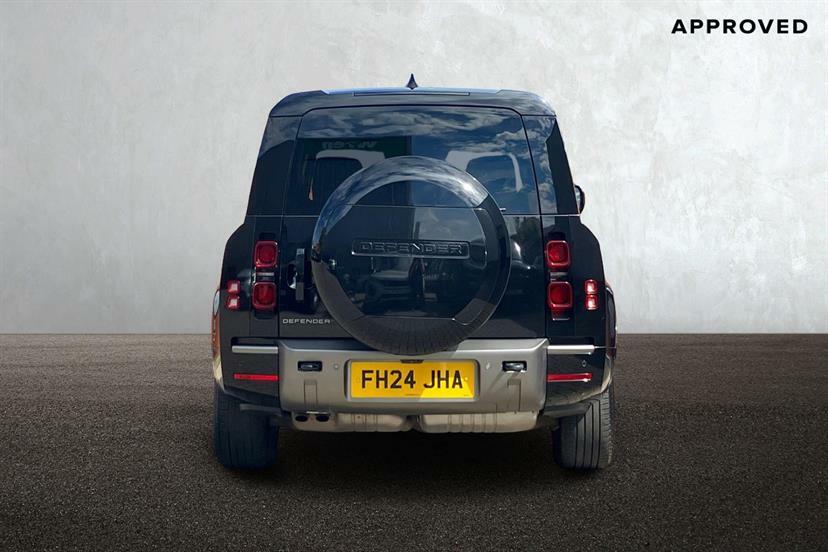 Land Rover Defender 130 3.0 D350 X-dynamic Hse 130 8 Seat Black #6