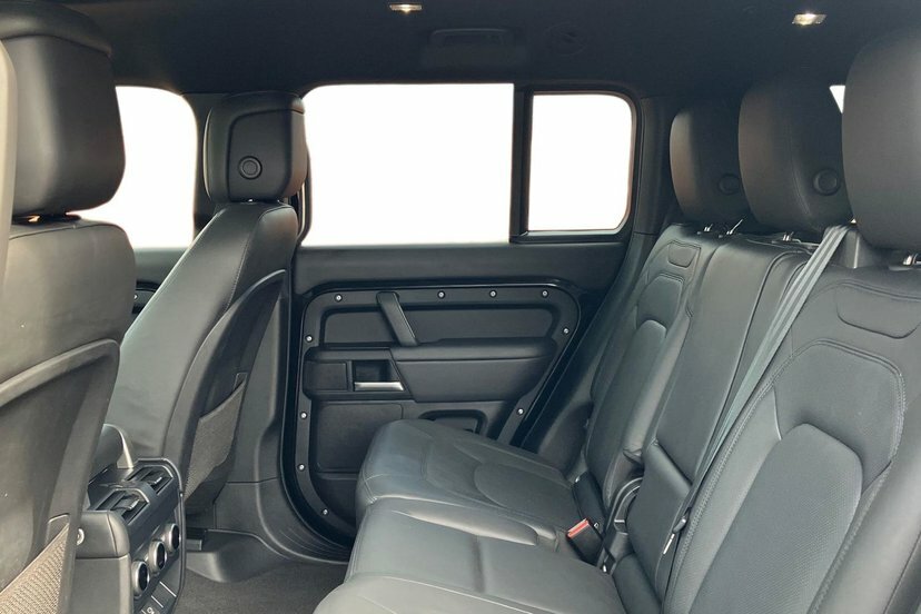 Land Rover Defender 130 3.0 D350 Mhev X-dynamic Hse Suv 4W Black #4