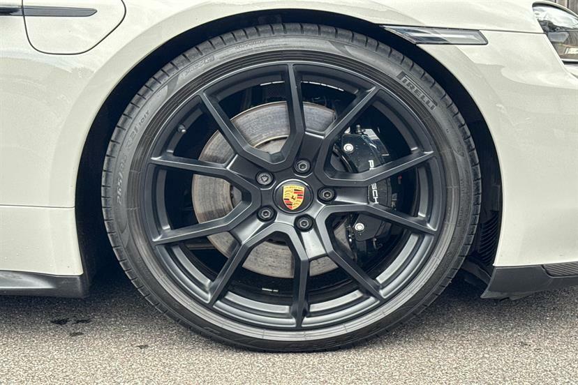 Porsche Taycan 440Kw Gts 93Kwh #5