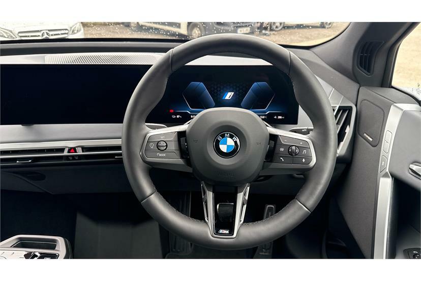 BMW iX 300Kw Xdrive45 M Sport 101Kwh Black #5