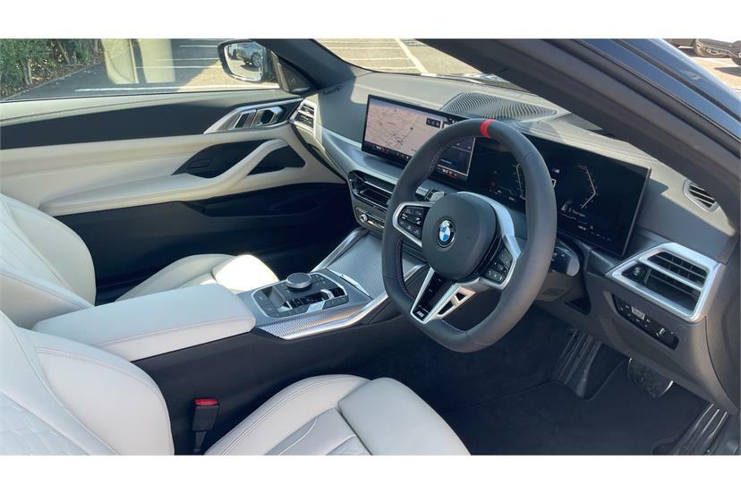 BMW 4 Series M440i Xdrive Mht 392 Step Black #6