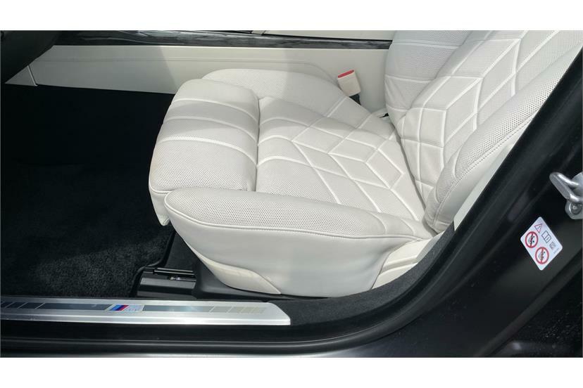 BMW i7 I7 Xdrive60 Excellence Pro Red #25