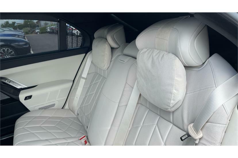 BMW i7 I7 Xdrive60 Excellence Pro Red #30