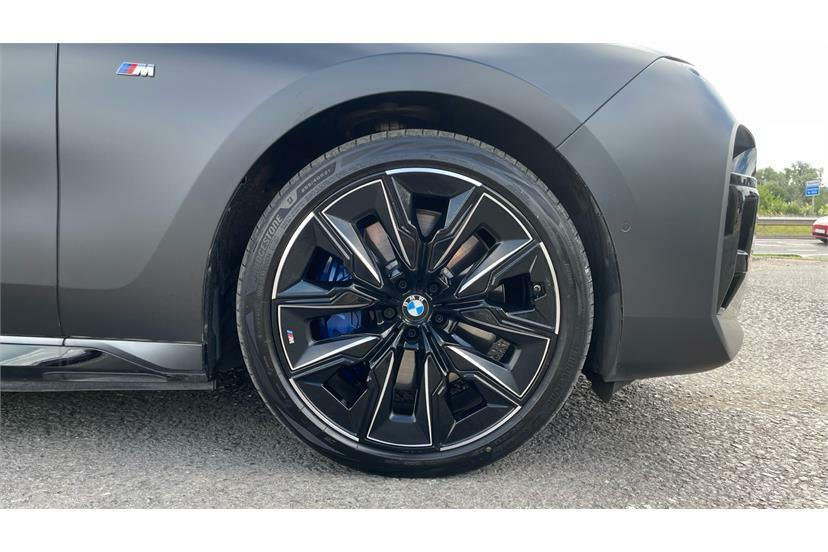 BMW i7 I7 Xdrive60 Excellence Pro Red #13
