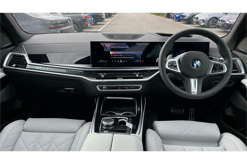 BMW X7 Xdrive40d Mht M Sport Step Black #4