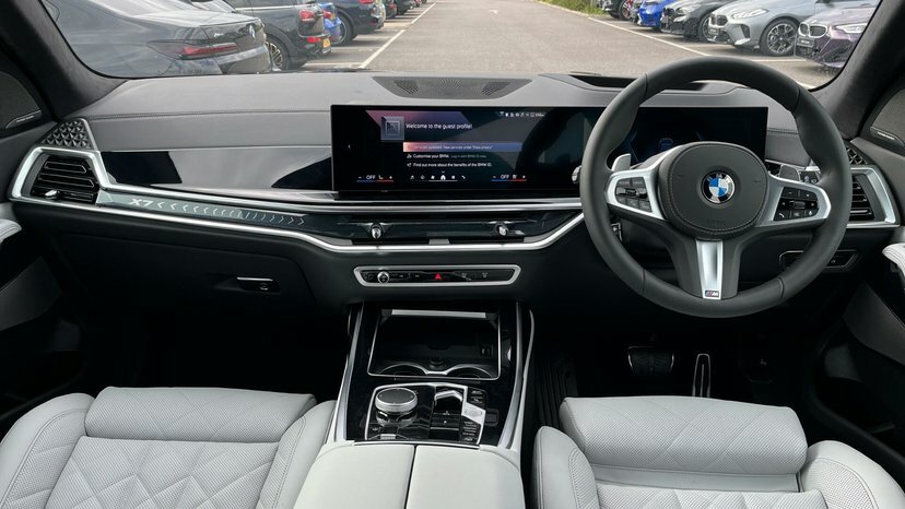BMW X7 X7 Xdrive40d M Sport Black #4