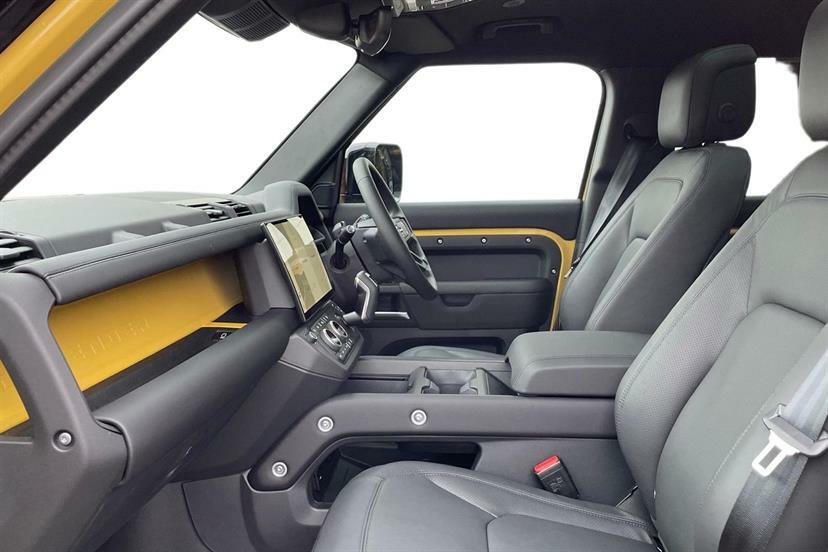 Land Rover Defender 110 3.0 D350 Trophy Edition Deep Sandglow 110 Yellow #3