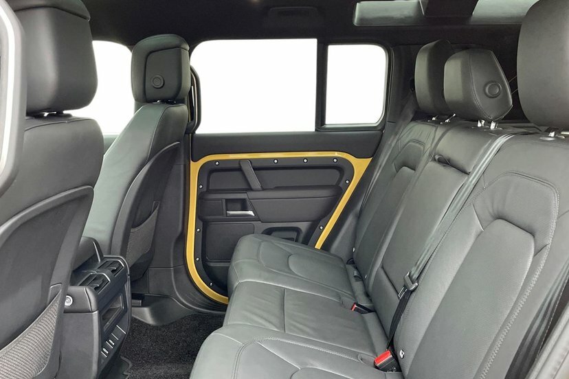 Land Rover Defender 110 3.0 D350 Mhev Trophy Edition Deep Sandglow Suv LA75CDZ Yellow #4