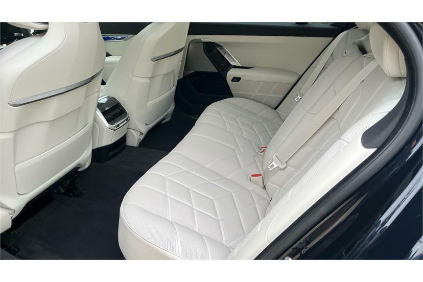 BMW i7 335Kw Edrive50 Excellence 105.7Kwh Black #12