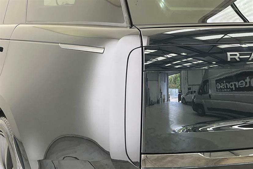 Land Rover Range Rover 3.0 P510e First Edition 2023 Black #18