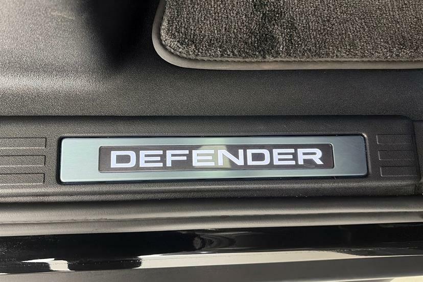 Land Rover Defender 110 Suv Gold #39