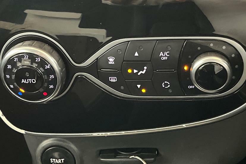 Renault Clio 1.2 Tce Gt Line Nav Euro 6 Black #31