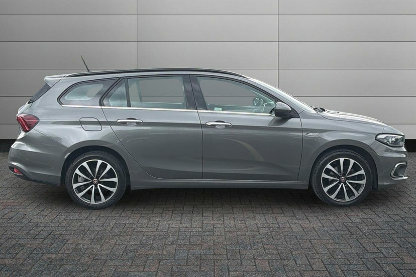 Fiat Tipo 1.6 Multijetii Lounge Estate 12 Grey #4