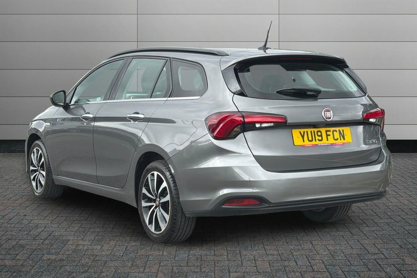 Fiat Tipo 1.6 Multijetii Lounge Estate 12 Grey #3