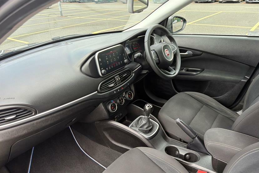 Fiat Tipo 1.4 Mpi Easy Euro 6 White #25