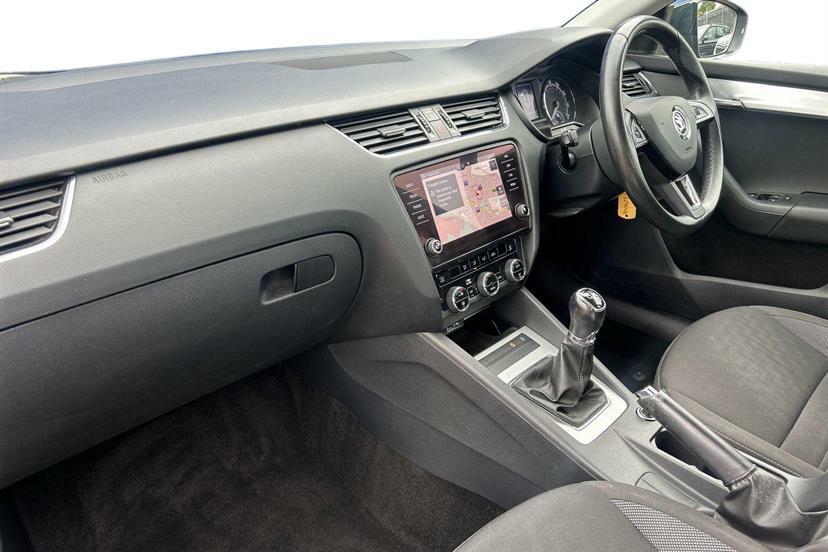 Skoda Octavia 1.0 Tsi Se Drive Grey #2