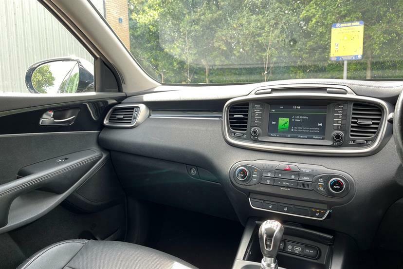 Kia Sorento Sorento Kx-2 Crdi Isg 4X4 Grey #26