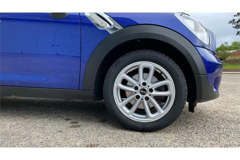 Mini Countryman Hatchback Manual Petrol White #14