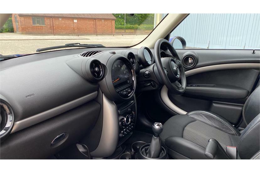 Mini Countryman Hatchback Manual Petrol White #7
