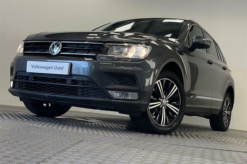 Volkswagen Tiguan Tdi Bluemotion Tech Se Navigation Red #33