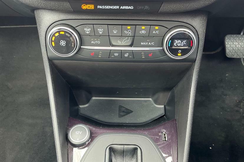 Ford Fiesta 1.1 Zetec Silver #23