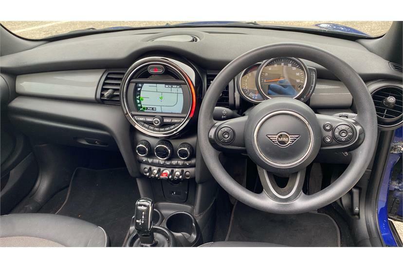 Mini Convertible 1.5 Cooper Classic II Blue #5