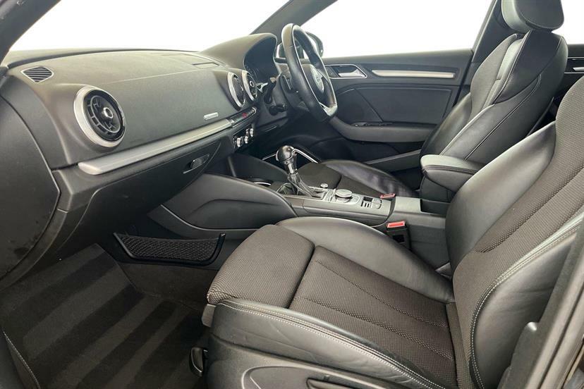 Audi A3 1.6 Tdi Se Technik Sportback S Tronic Euro 6 Ss Black #2