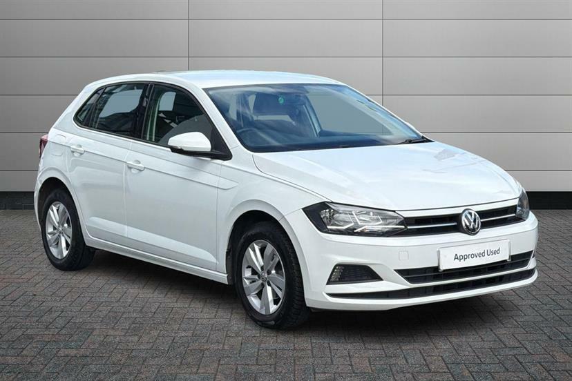 Volkswagen Polo Se White #1