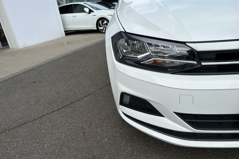 Volkswagen Polo Se White #18