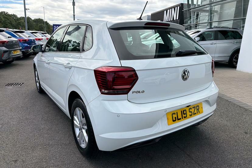 Volkswagen Polo Se White #23