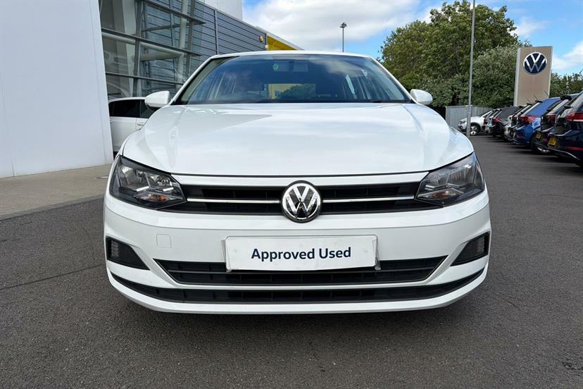 Volkswagen Polo Se White #17