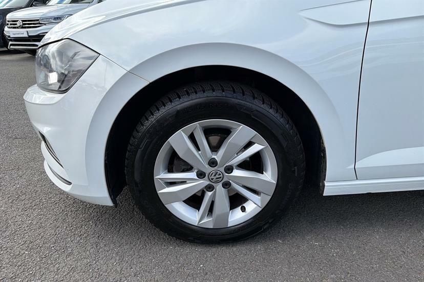 Volkswagen Polo Se White #14