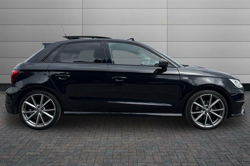 Audi A1 1.4 Tfsi 125 Black Edition Nav S Tronic Black #4