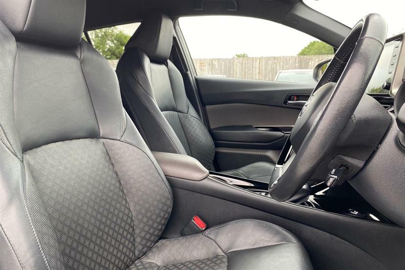 Toyota C-Hr Icon Grey #25