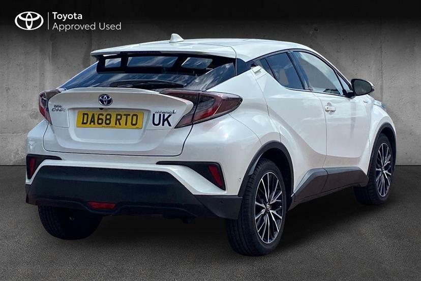 Toyota C-Hr 1.8 Hybrid Excel Cvt White #2