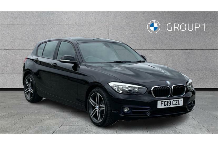 BMW 1 Series 118I 1.5 Sport Navservotronic Step Black