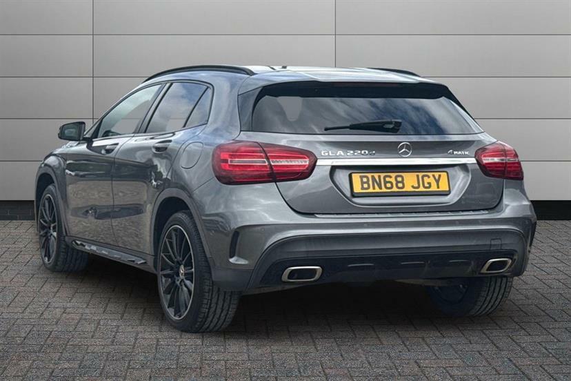 Mercedes-Benz GLA Class 220D 4Matic Amg Line Premium Grey #2