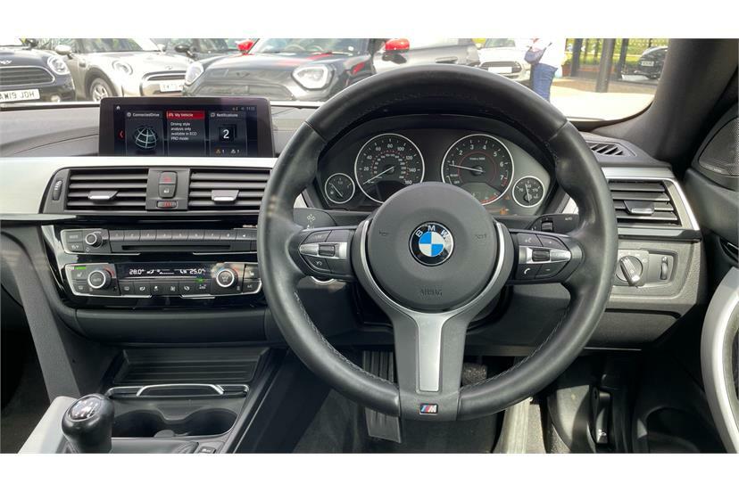 BMW 4 Series 420I M Sport Professional Media White #5