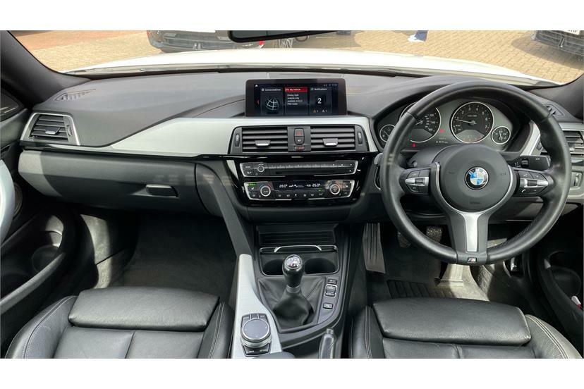BMW 4 Series 420I M Sport Professional Media White #4