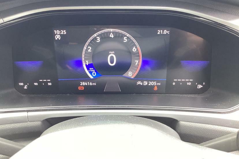 Volkswagen T-Roc 1.0 Tsi 110 Active Black #27