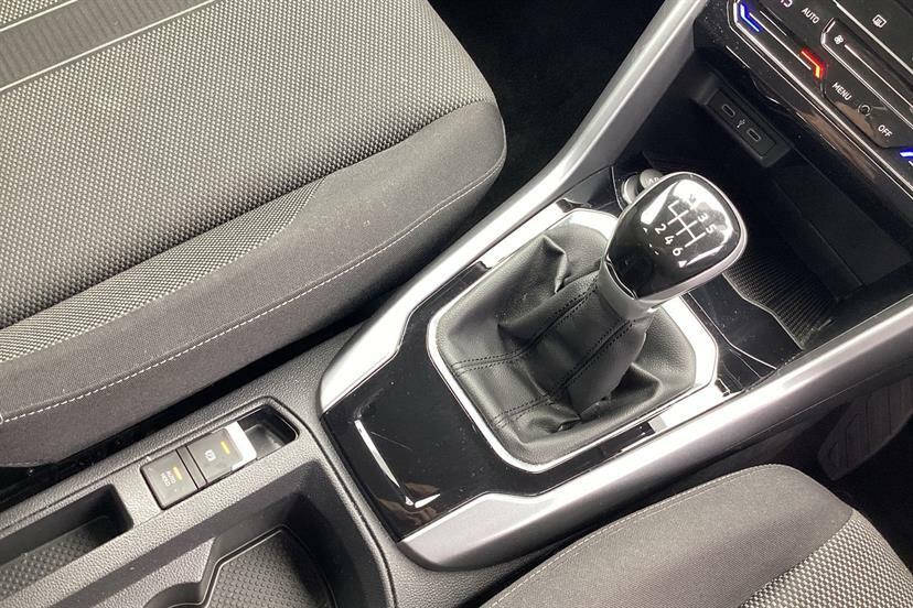 Volkswagen T-Roc 1.0 Tsi 110 Active Black #25