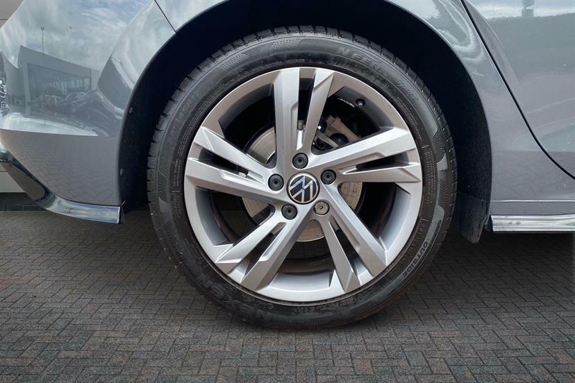 Volkswagen Golf 1.5 Tsi R-line MC73WJU Grey #5
