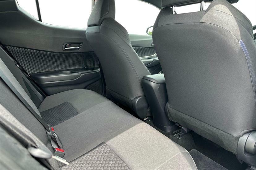 Toyota C-Hr Excel #11