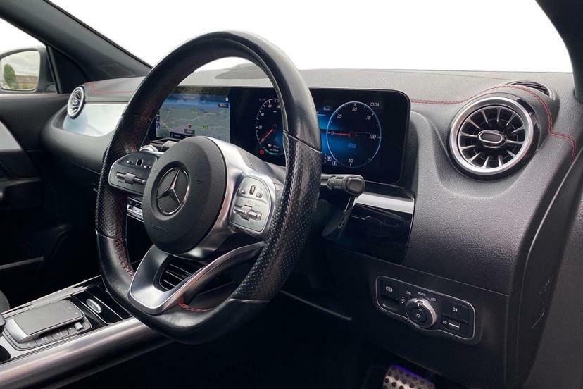 Mercedes-Benz EQA 250 140Kw Amg Line 66.5Kwh Black #5