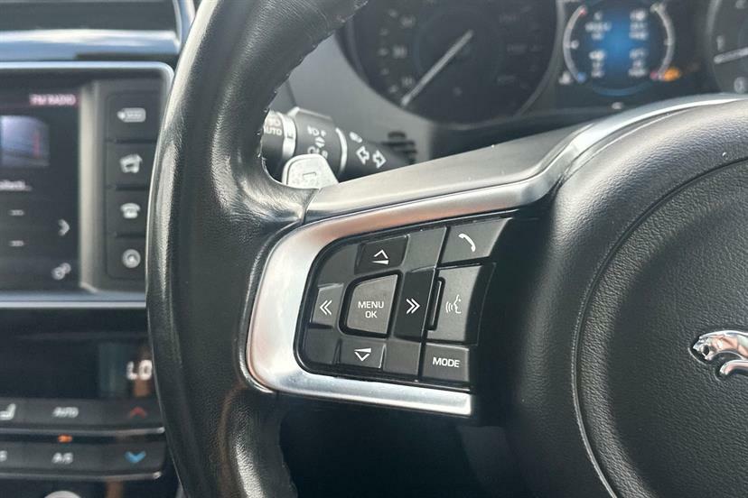 Jaguar F-Pace I R-sport Awd White #17