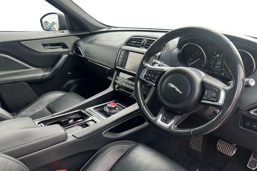 Jaguar F-Pace 3.0D V6 S Awd Red #6