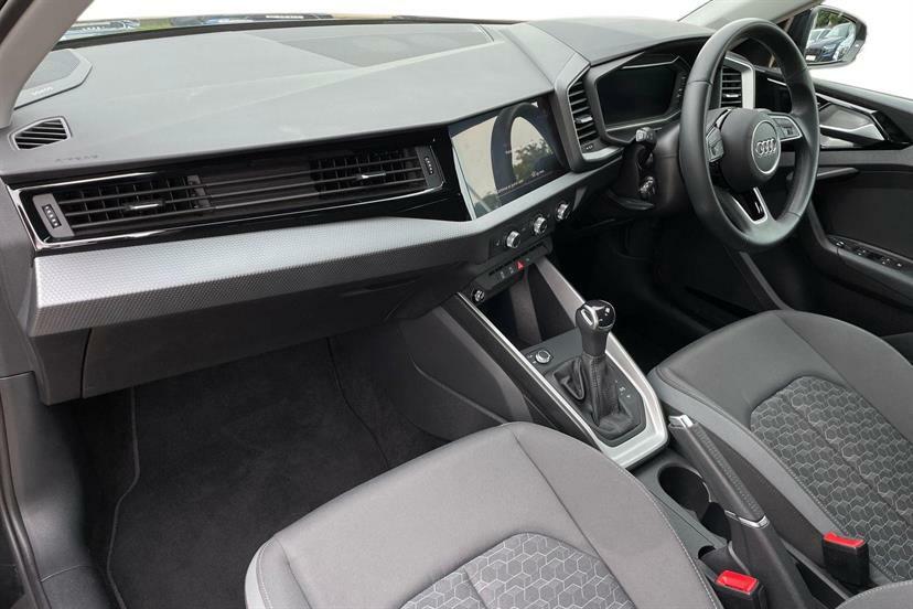 Audi A1 25 Tfsi Sport S Tronic Black #2