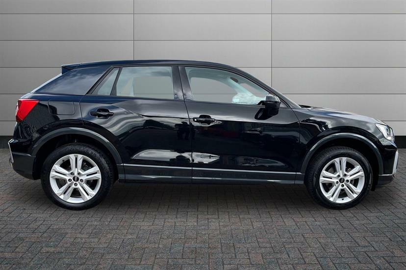 Audi Q2 35 Tfsi Sport S Tronic Cs Black #3