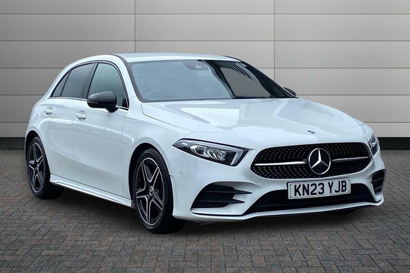 Mercedes-Benz A Class 1.3L Amg Line Grey #1